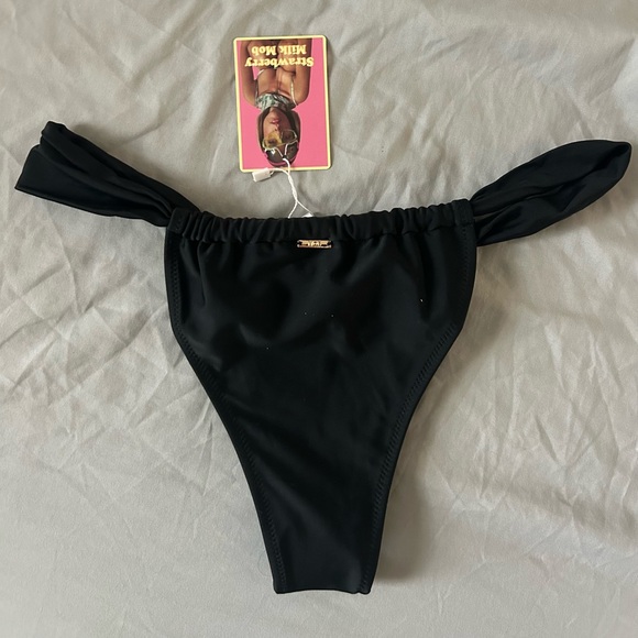 Black Bikini - Strawberry Milk Mob Rosalia top AND bottom - Picture 5 of 8